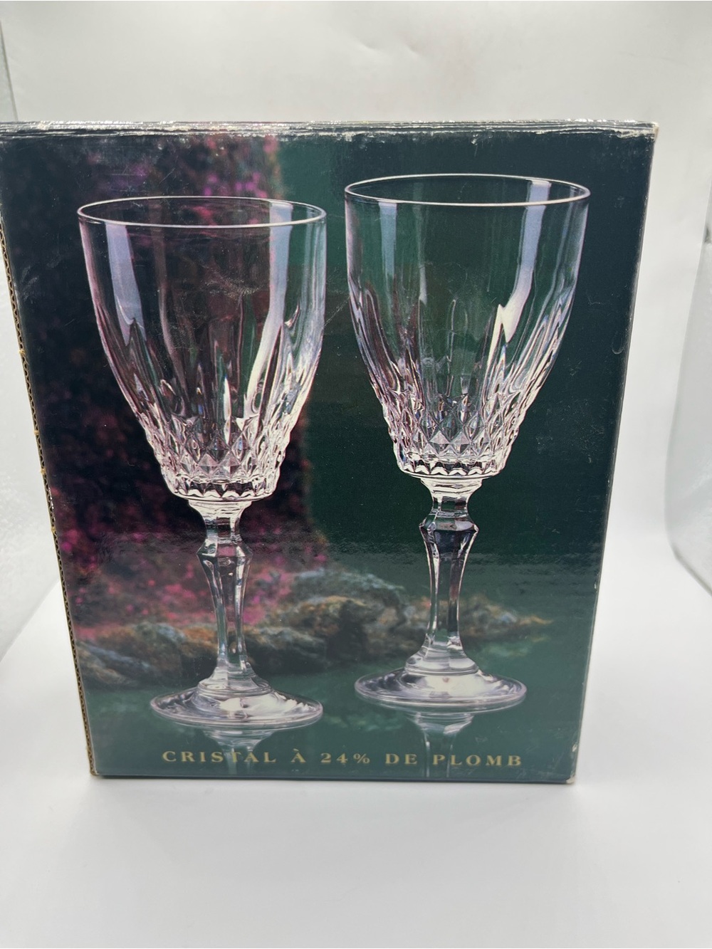 Genuine 24% Lead Crystal Wine Glasses - Clear Crystal Set of 2. NIB - Picture 2 of 7
